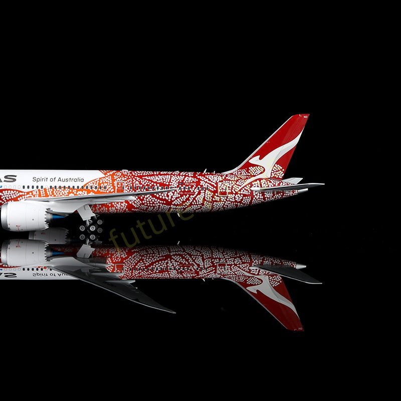 1:200 SQ Wings Qantas Airways B787-9 VH-ZND Diecast Aircraft Model