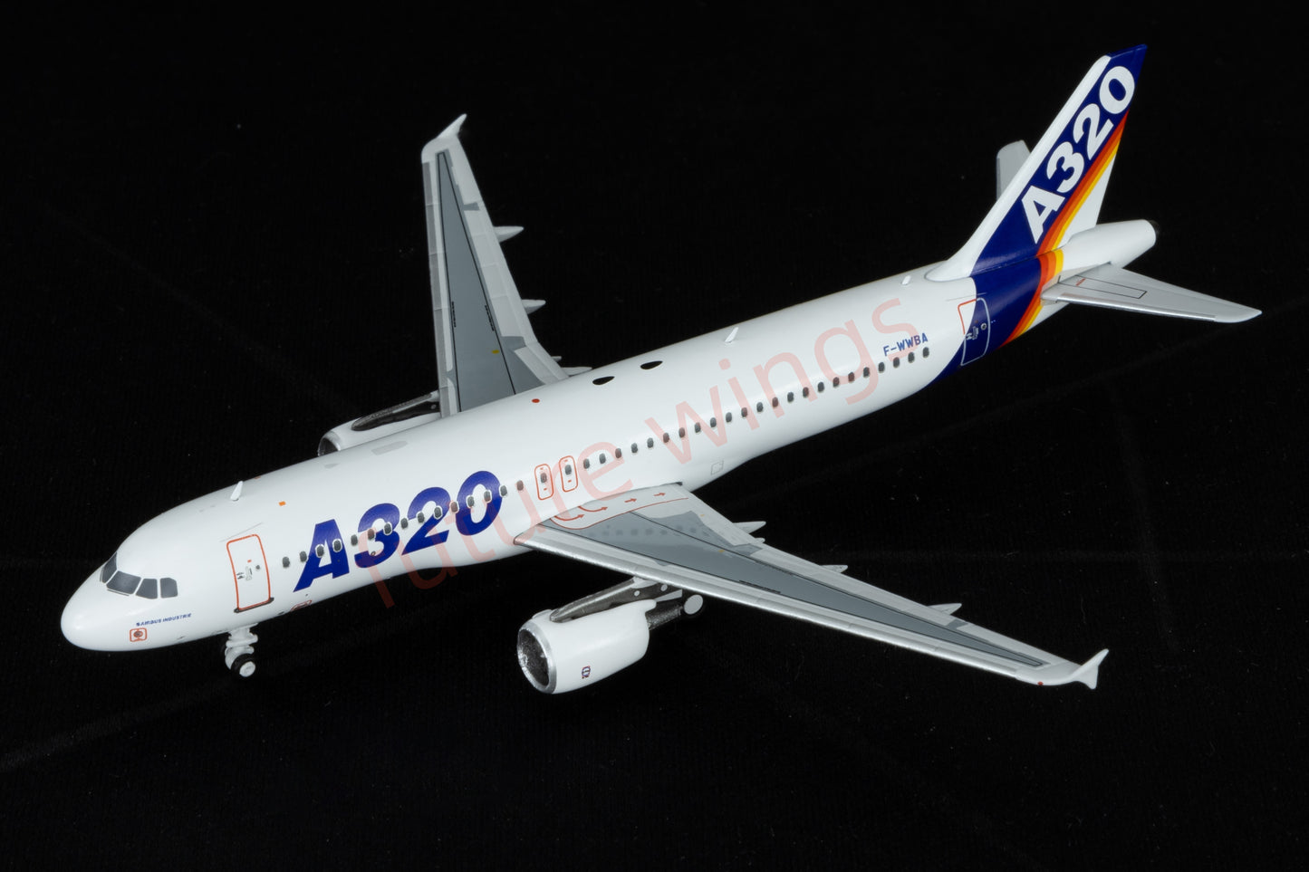 1:400 Kylin Models Airbus House Color A320 F-WWBA Aircraft Model+Free Tractor