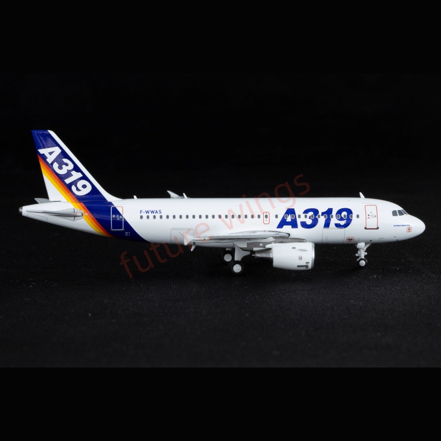 1:400 Kylin Models Airbus House Color A319 F-WWAS  Aircraft Model+Free Tractor