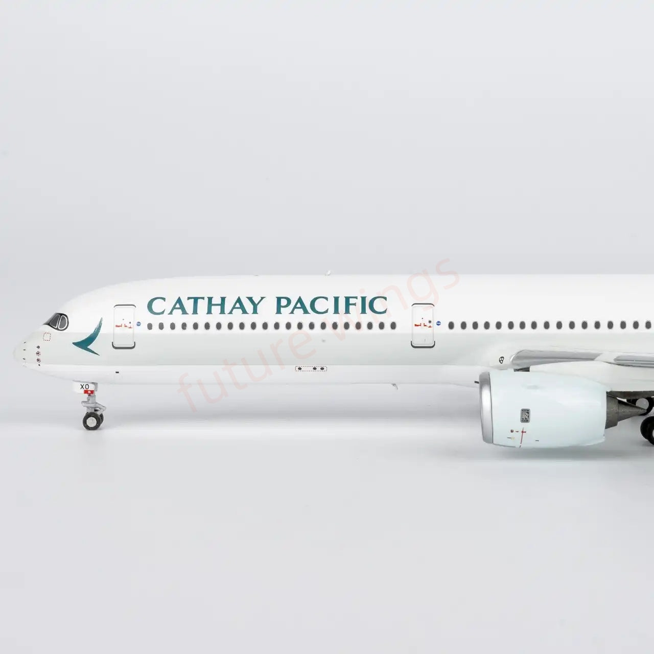 1:400 NG Models NG57020 Cathay Pacific A350-1000 B-LXO Aircraft Model+Free Tractor
