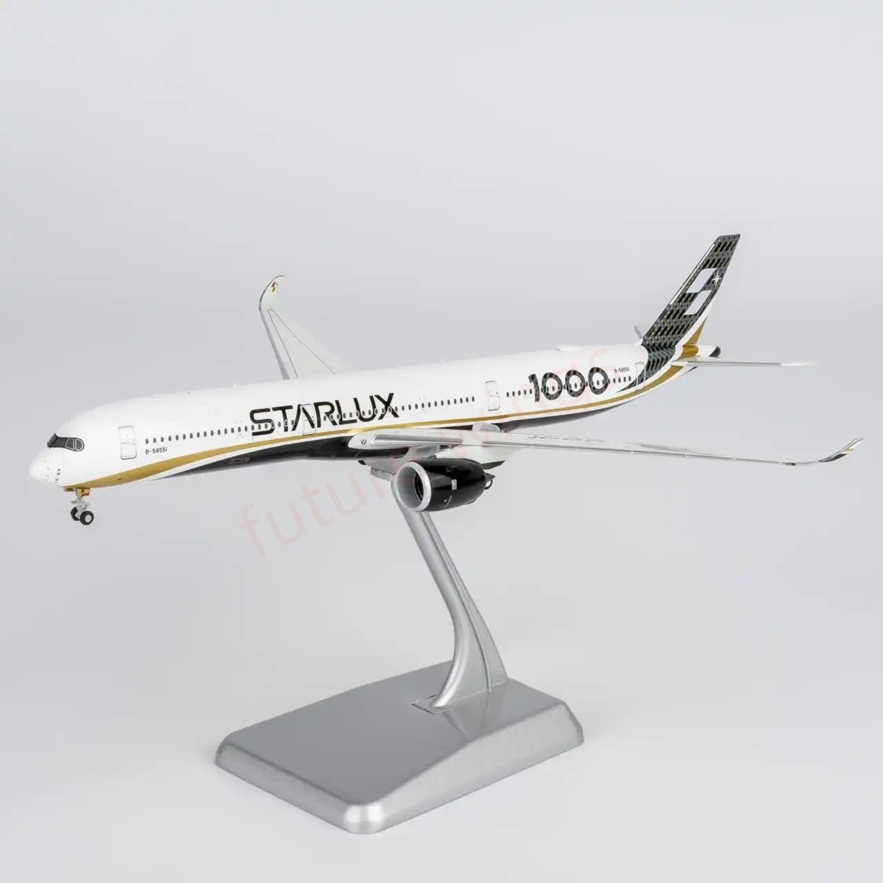 1:400 NG Models NG57025 StarLux Airlines A350-1000 B-58551 " "Luxury Package""Aircraft Model+Free Tractor