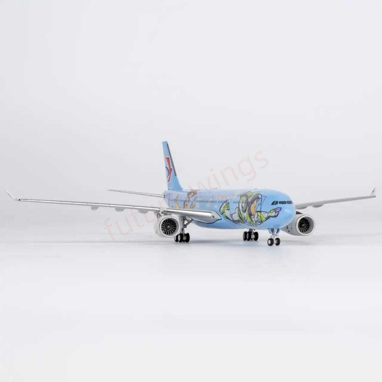 1:400 NG Models NG62079 China Eastern Airlines A330-300 B-5976 " "Luxury Package""Aircraft Model+Free Tractor