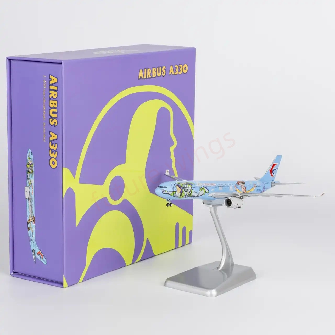 1:400 NG Models NG62079 China Eastern Airlines A330-300 B-5976 " "Luxury Package""Aircraft Model+Free Tractor