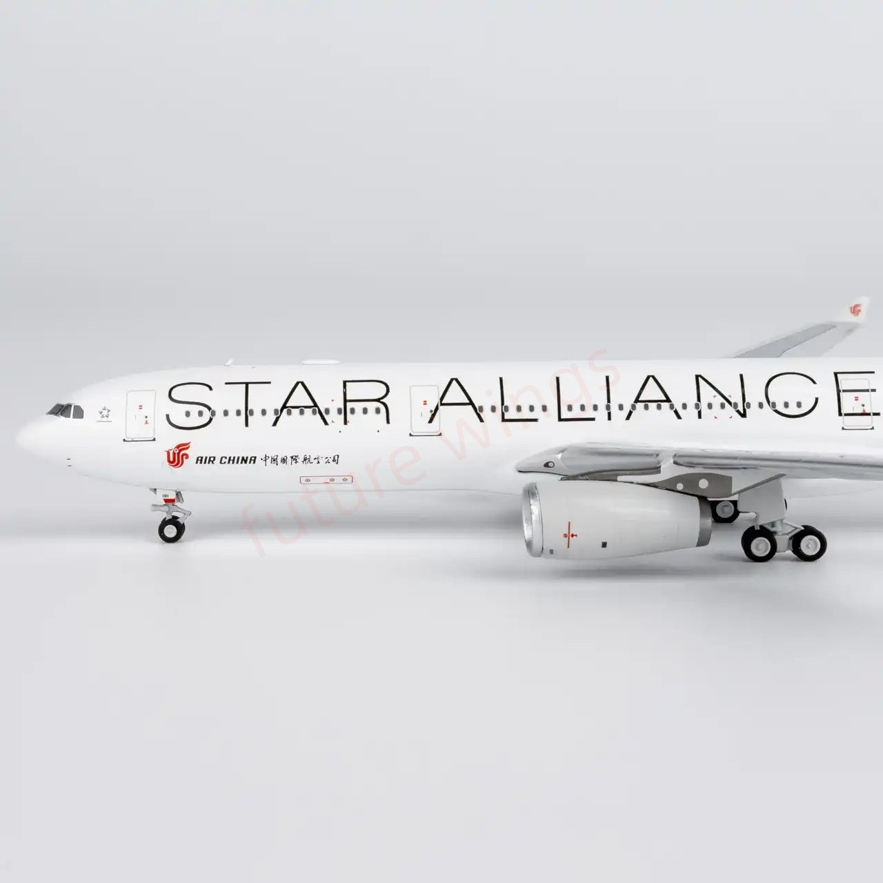 1:400 NG Models NG62081 Air China A330-300 B-6101 "Star Alliance" Aircraft Model+Free Tractor