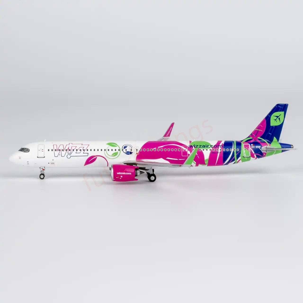 1:400 NG Models NG13138 Wizz Air A321neo 9H-WNM Aircraft Model+Free Tractor