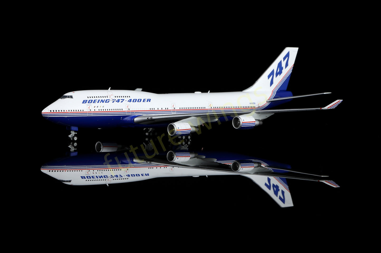 1:400 HX Models Boeing House Color B747-400ER N747ER Aircraft Model Free Tractor+Stand