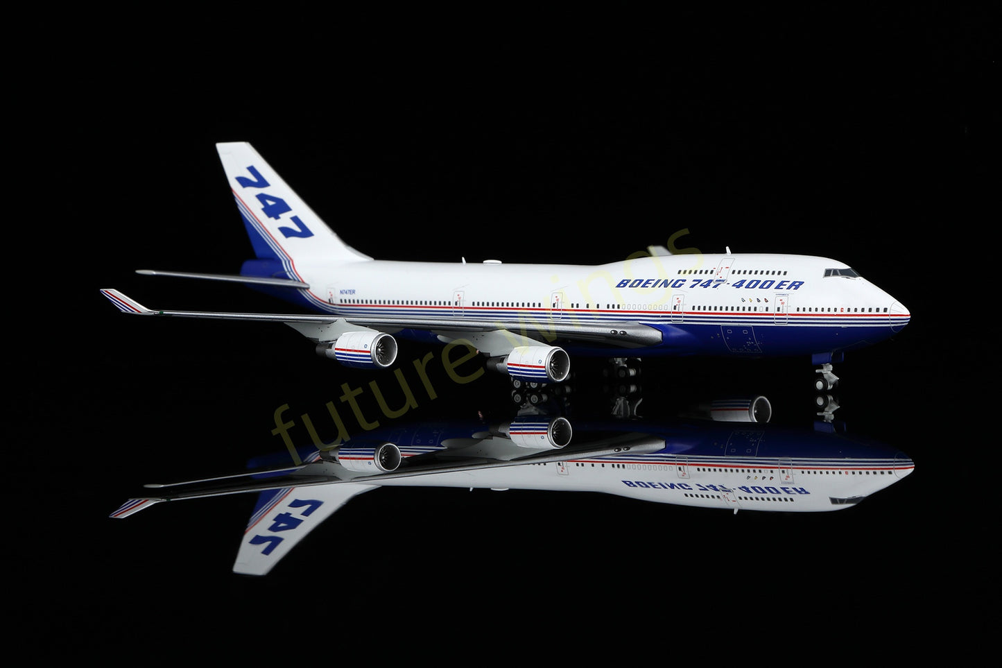 1:400 HX Models Boeing House Color B747-400ER N747ER Aircraft Model Free Tractor+Stand