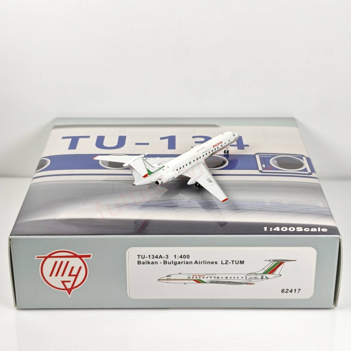 1:400 PandaModel Balkan Bulgarian Airlines TU-134A LZ-TUR Aircraft Model+Free Tractor