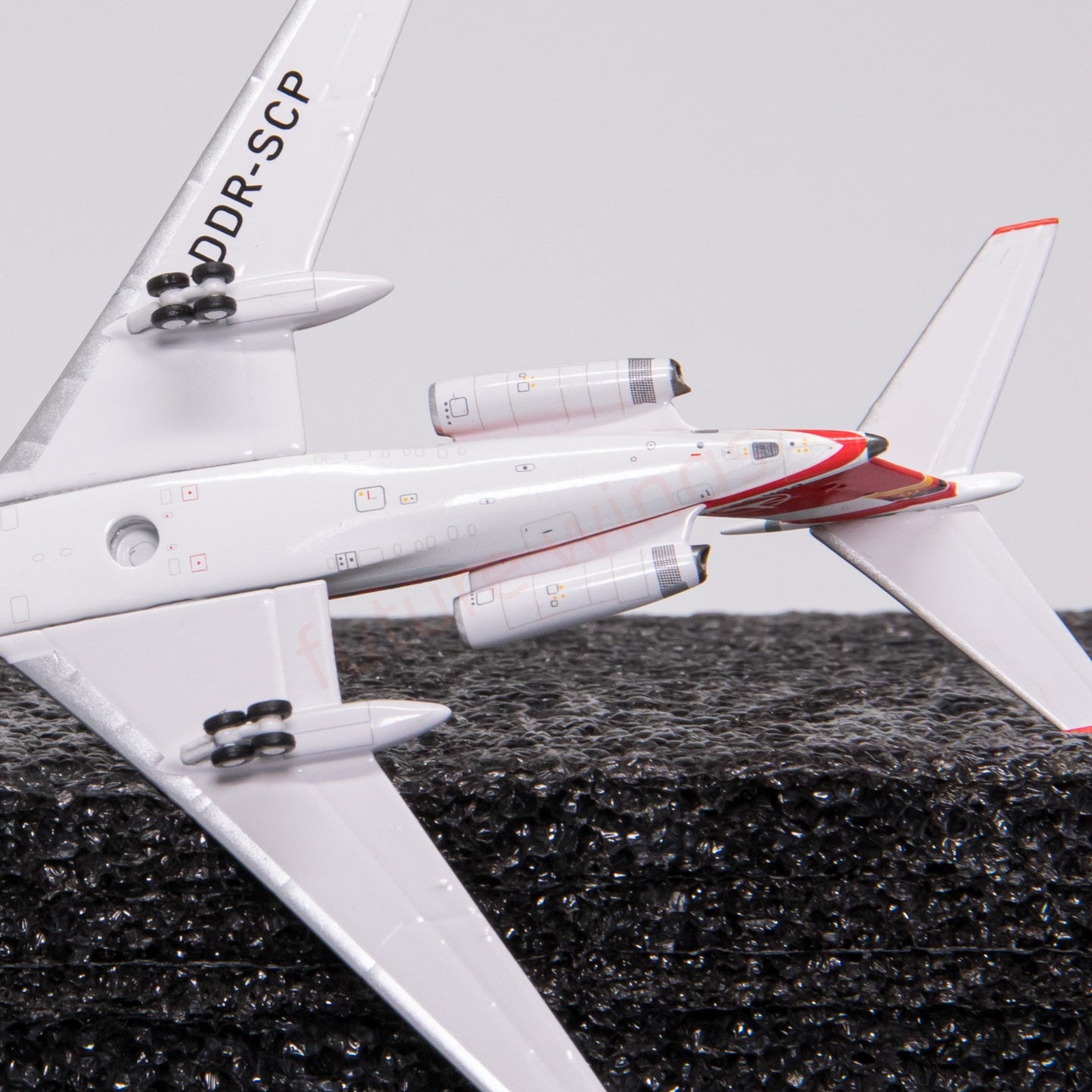 1:400 PandaModel Interflug TU-134A DDR-SCP Aircraft Model+Free Tractor