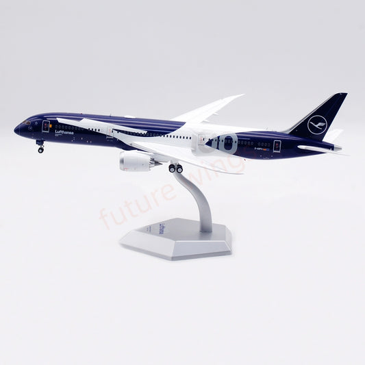 1:200 SQ Wings Lufthansa Airlines B787-9 D-ABPU "100Years" Diecast Aircraft Model