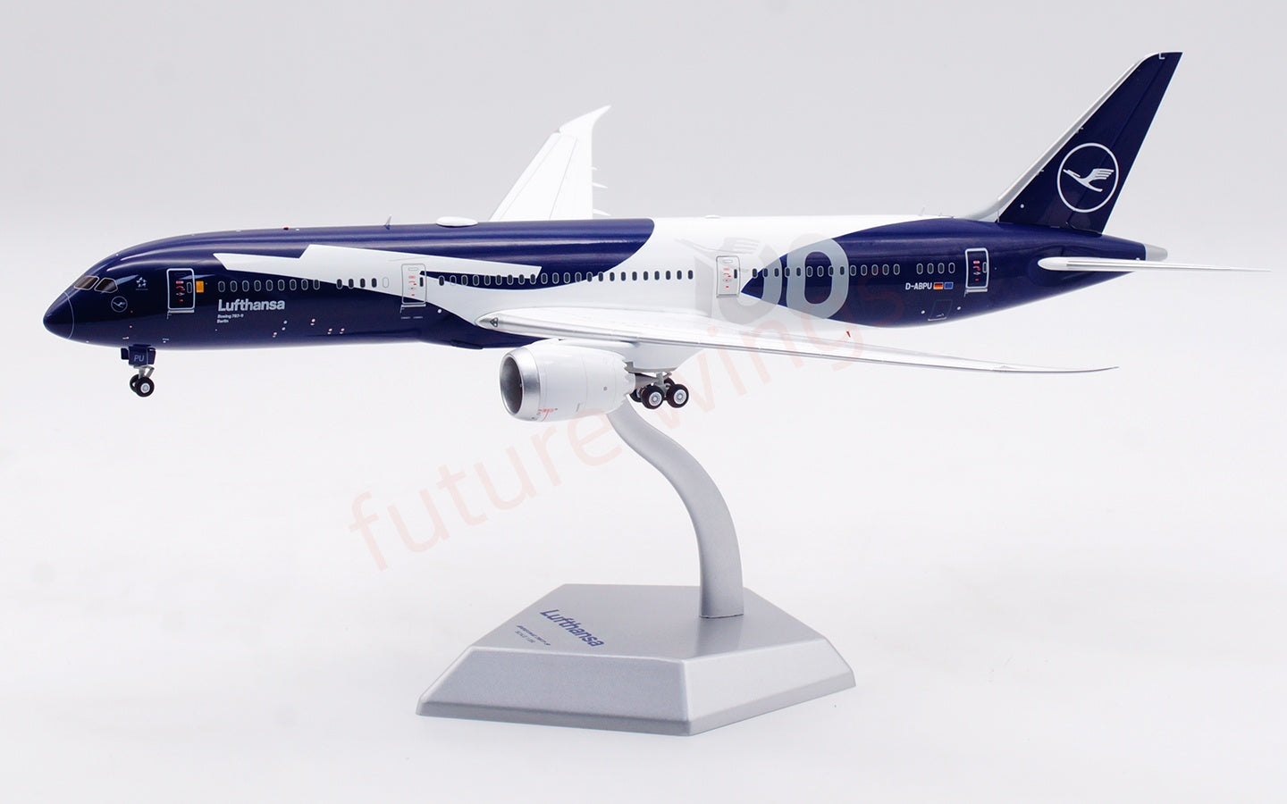 1:200 SQ Wings Lufthansa Airlines B787-9 D-ABPU "100Years" Diecast Aircraft Model