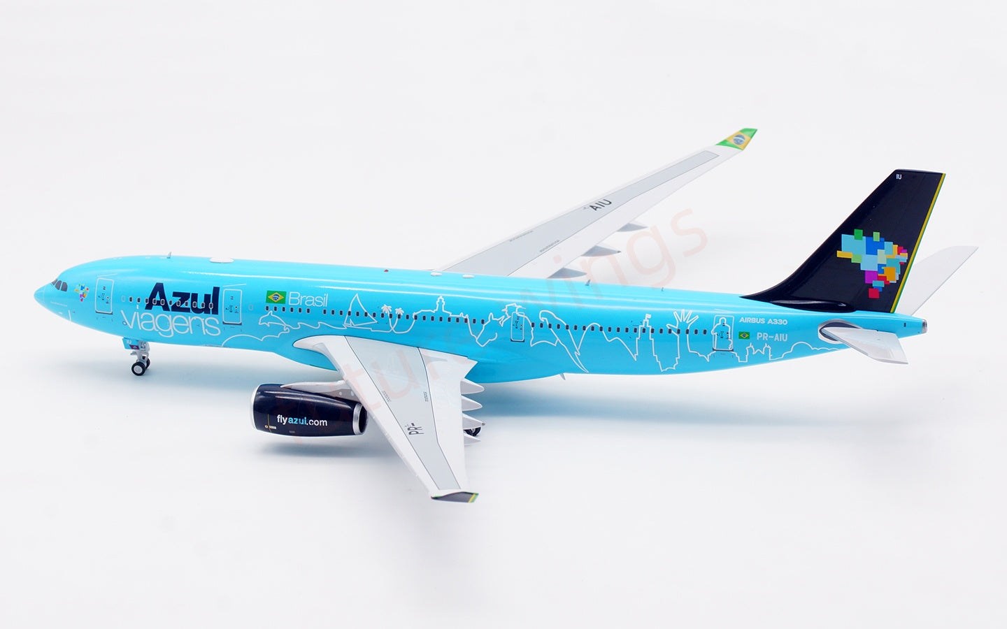 1:200 InFlight200 Azul A330-200 PR-AIU Aircraft Model With Stand