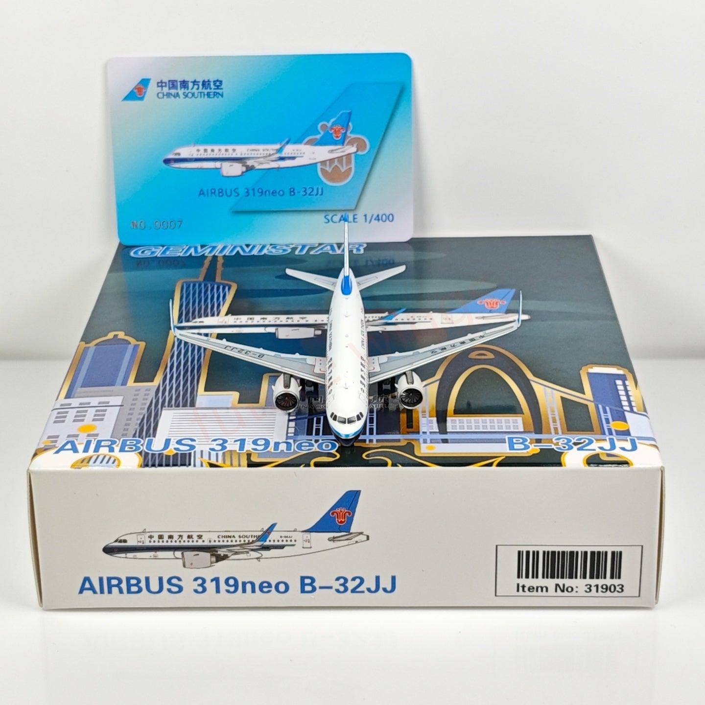 1:400 Geministar China Southern Airlines A319neo B-32AU B-32JJ Aircraft Model+Free Tractor