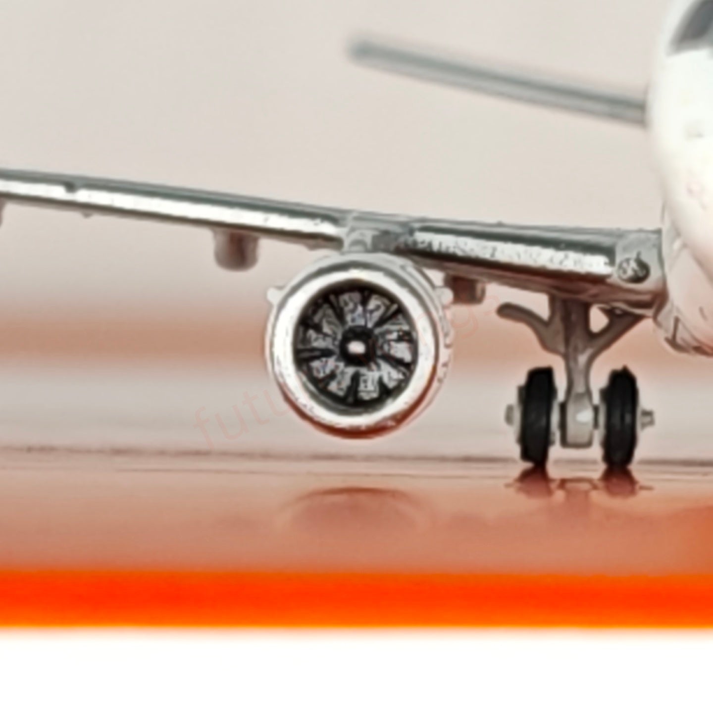 1:400 JC Wings EW4170006 Japan Airlines ERJ-170STD JA225J Aircraft Model+Free Tractor