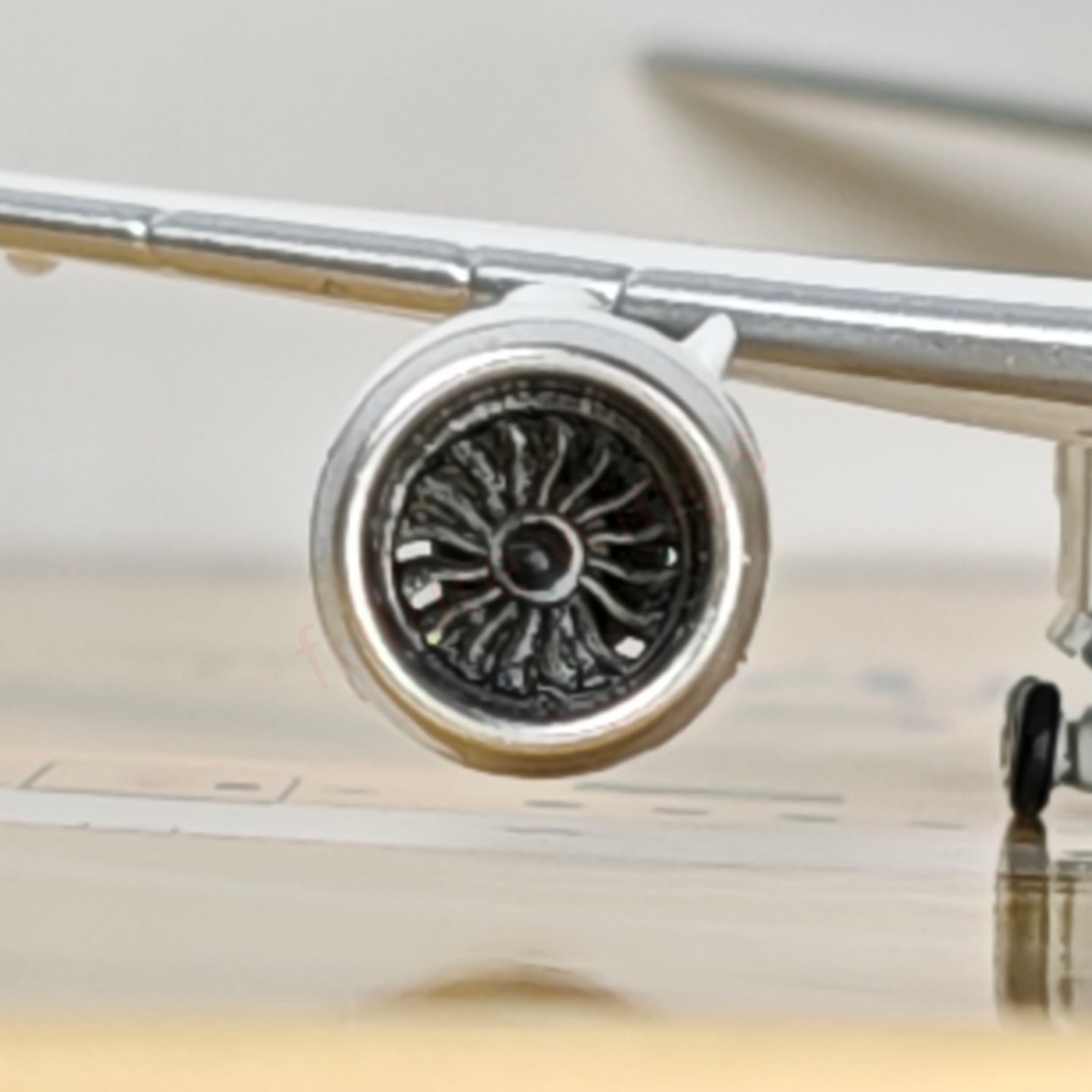 1:400 JC Wings LH4195 Saudi Arabian Airlines B787-9 HZ-ARC Aircraft Model+Free Tractor