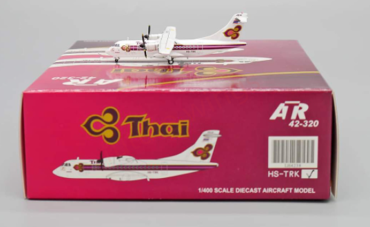 1:400 JC Wings LH4238 Thai Airways ATR-42-320 HS-TRK Aircraft Model+Free Tractor