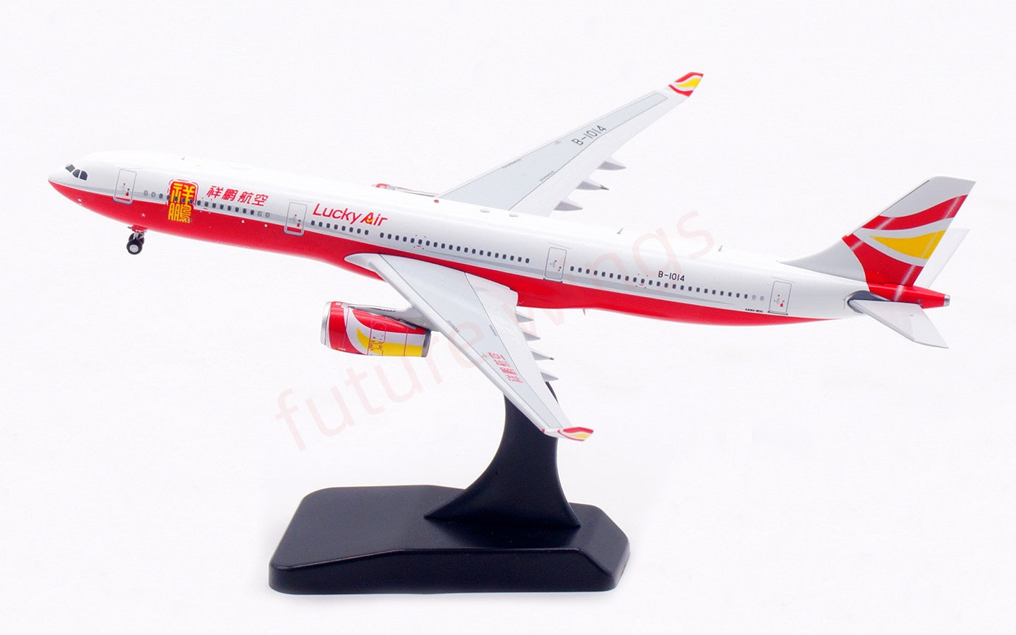 1:400 Aviation400 Lucky Air A330-300 B-1014 Aircraft Model Free Tractor+Stand