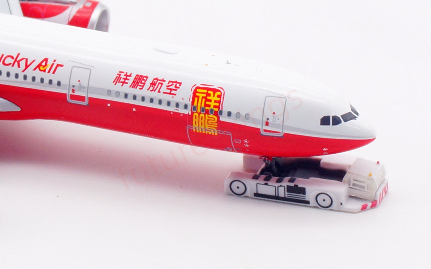 1:400 Aviation400 Lucky Air A330-300 B-1014 Aircraft Model Free Tractor+Stand