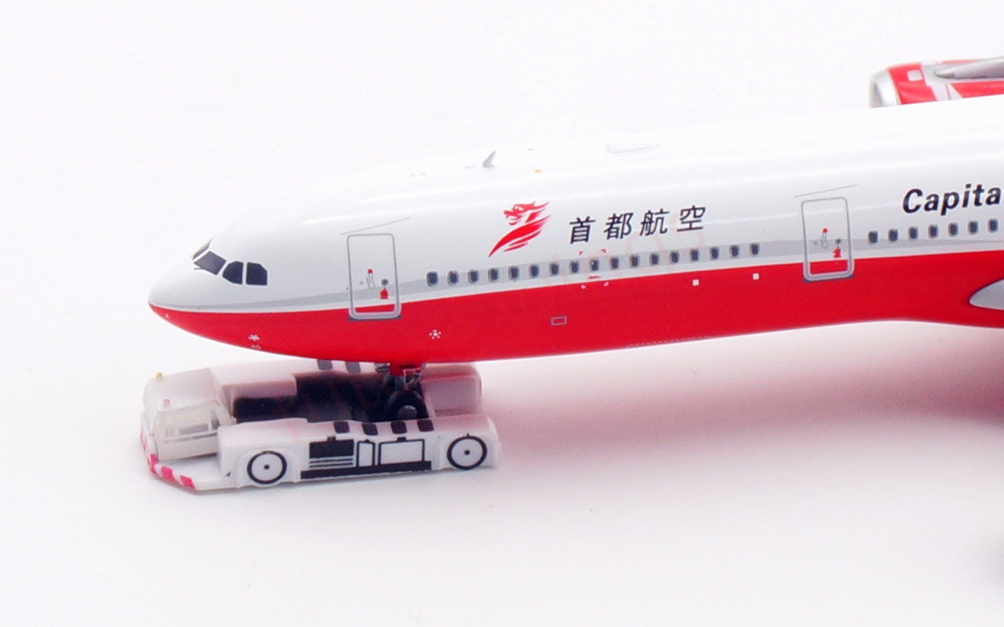 1:400 Aviation400 Capital Airlines A330-300 B-309T Aircraft Model Free Tractor+Stand