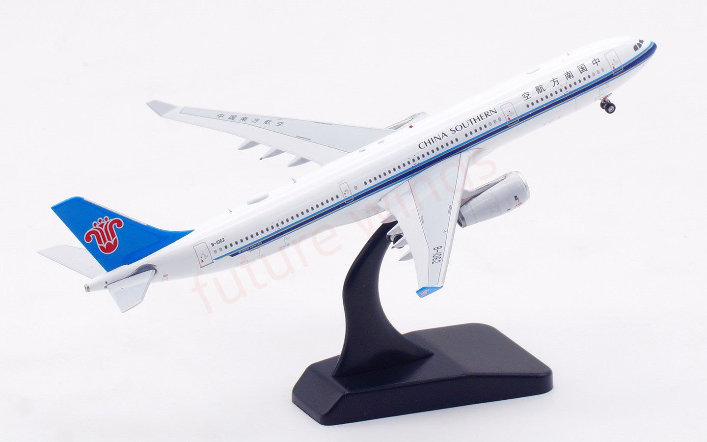 1:400 Aviation400 China Southern Airlines A330-300 B-1062 B-1063 B-1065 B-8365 B-8366 Aircraft Model Free Tractor+Stand