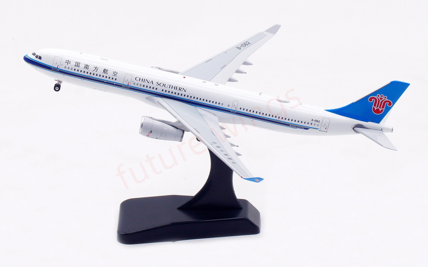 1:400 Aviation400 China Southern Airlines A330-300 B-1062 B-1063 B-1065 B-8365 B-8366 Aircraft Model Free Tractor+Stand