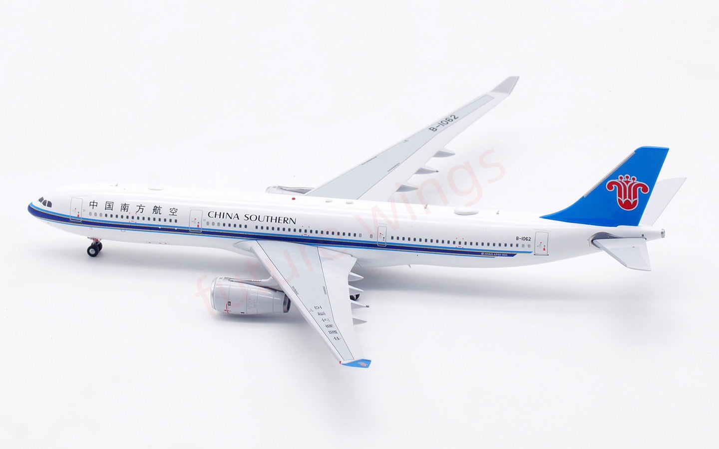 1:400 Aviation400 China Southern Airlines A330-300 B-1062 B-1063 B-1065 B-8365 B-8366 Aircraft Model Free Tractor+Stand