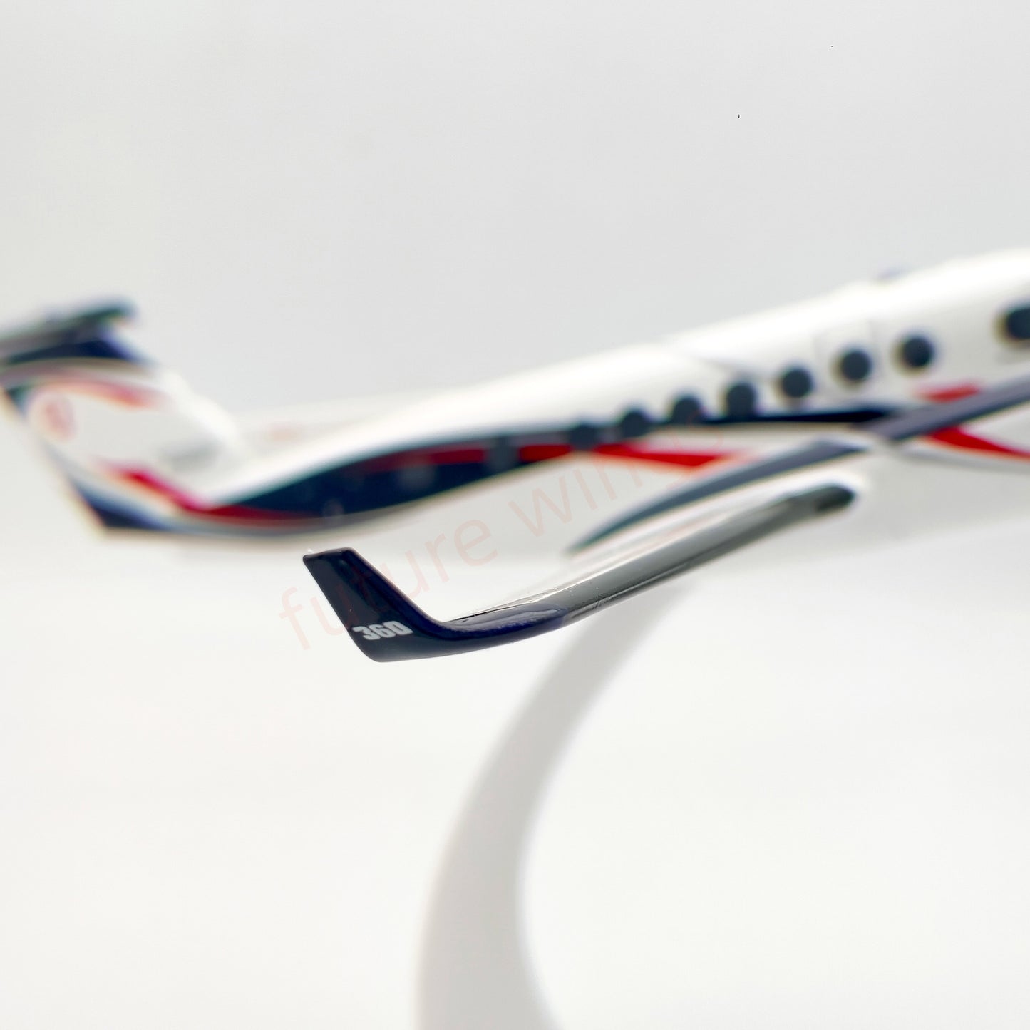 1:35 Aimo Wings KingAir 350i/360ER Aircraft Model With Stand