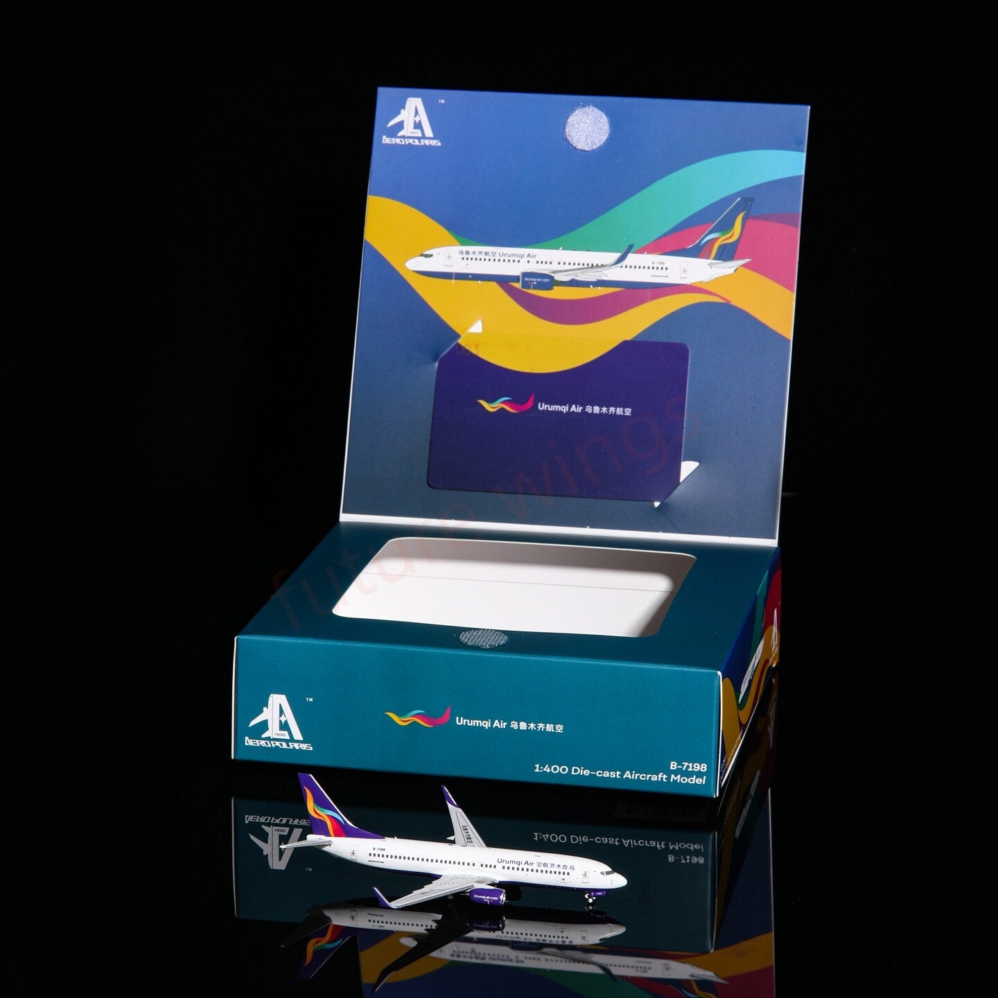 1:400 AeroPolaris Urumqi Air B737-800 B-7198 Aircraft Model+Free Tractor
