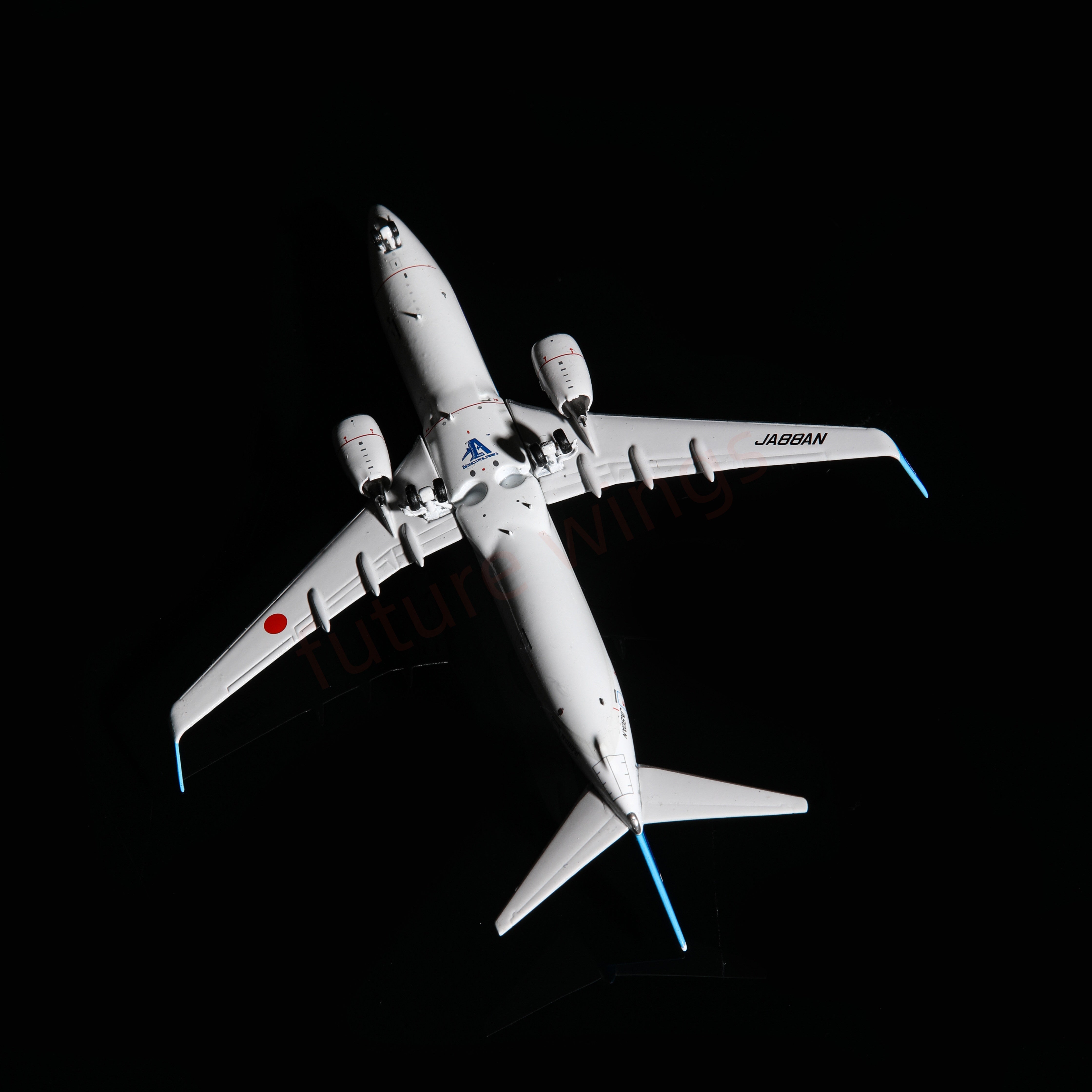 1/400 ANA 全日空 B737-800 JA88AN 1:400 AeroPolaris ANA B737-800 JA88AN Aircraft Model+Free Tractor