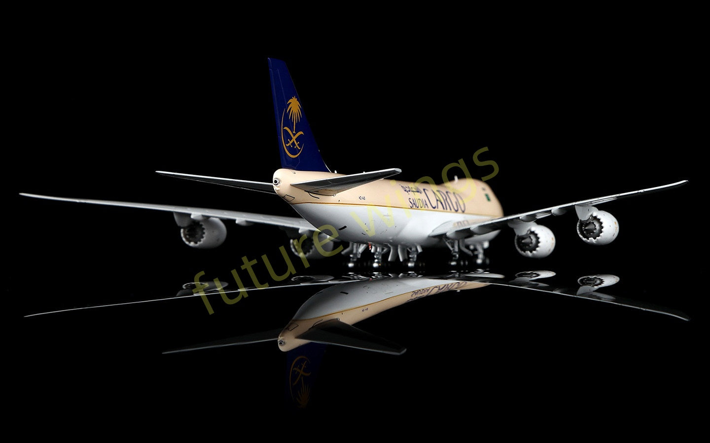 1:400 HX Models Saudia Cargo B747-8F HZ-AI3 HZ-AI4 Aircraft Model Free Tractor +Stand