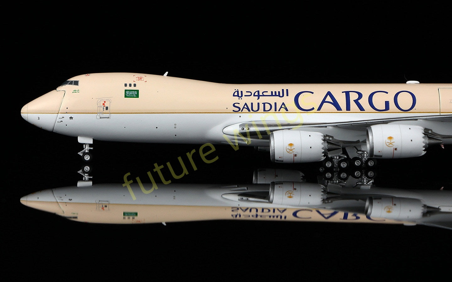 1:400 HX Models Saudia Cargo B747-8F HZ-AI3 HZ-AI4 Aircraft Model Free Tractor +Stand