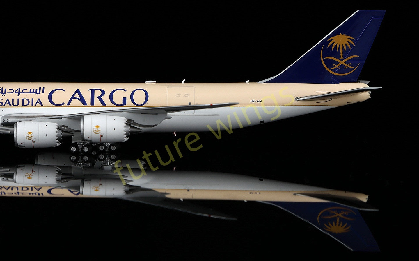 1:400 HX Models Saudia Cargo B747-8F HZ-AI3 HZ-AI4 Aircraft Model Free Tractor +Stand