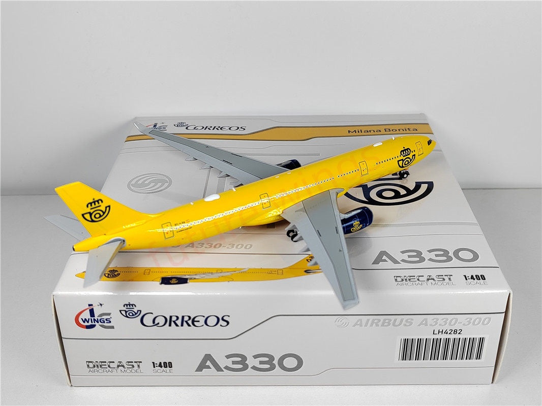 1:400 JC Wings LH4282 Correos A330-300 EC-LXA Aircraft Model+Free Tractor