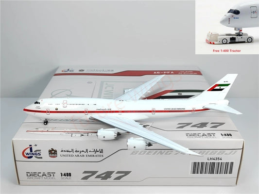 1:400 JC Wings LH4354 UAE B747-8 BBJ Aircraft Model+Free Tractor