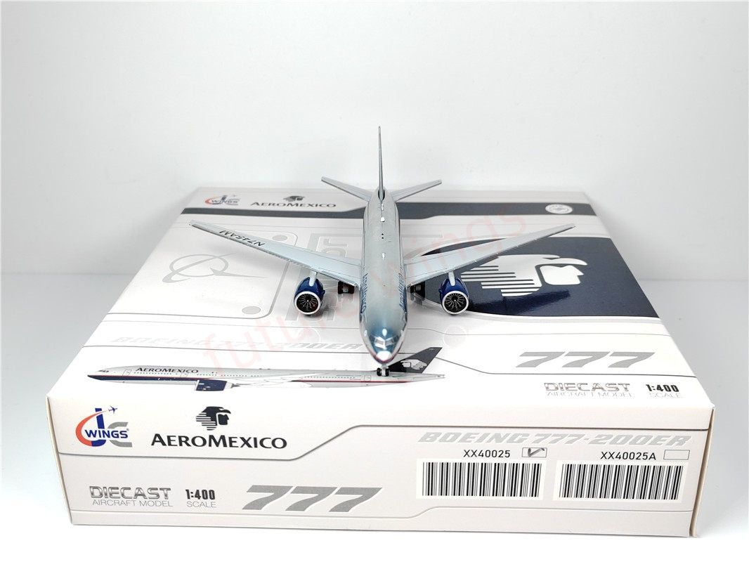 1:400 JC Wings XX40025 AeroMexico B777-200ER N745AM Aircraft Model+Free Tractor