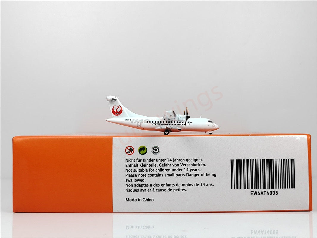 1:400 JC Wings EW4AT4005 Japan Airlines JAL ATR-42 JA12HC Aircraft Model+Free Tractor