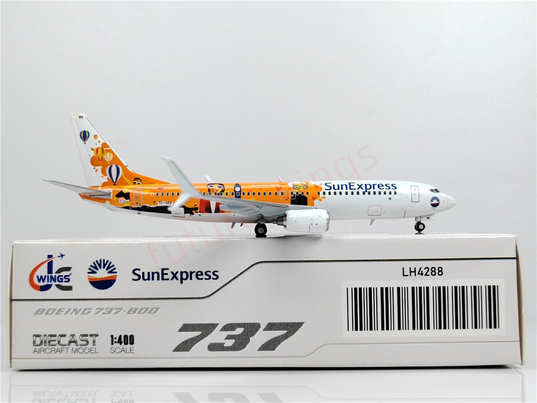 1:400 JC Wings LH4288 SunExpress B737-800 TC-SPF Aircraft Model+Free Tractor