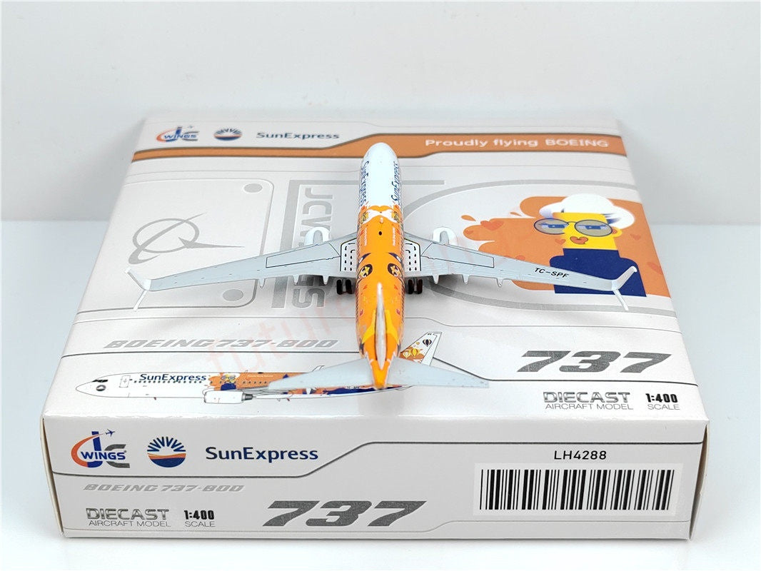 1:400 JC Wings LH4288 SunExpress B737-800 TC-SPF Aircraft Model+Free Tractor