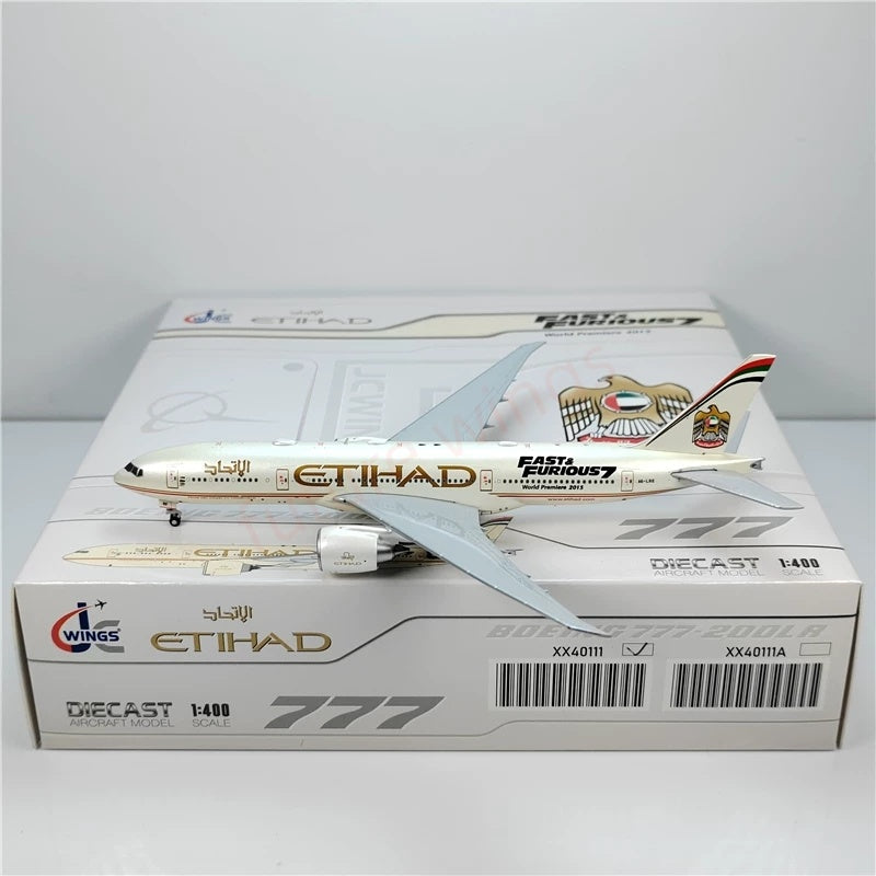 1:400 JC Wings XX40111 Etihad Airways B777-200LR A6-LRE Aircraft Model+Free Tractor