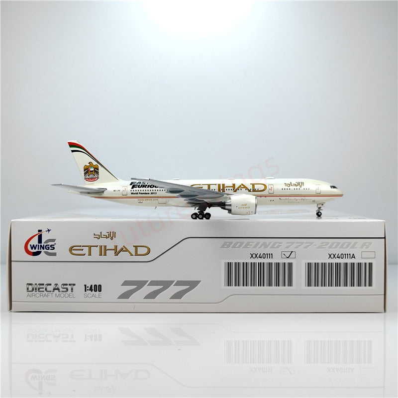 1:400 JC Wings XX40111 Etihad Airways B777-200LR A6-LRE Aircraft Model+Free Tractor