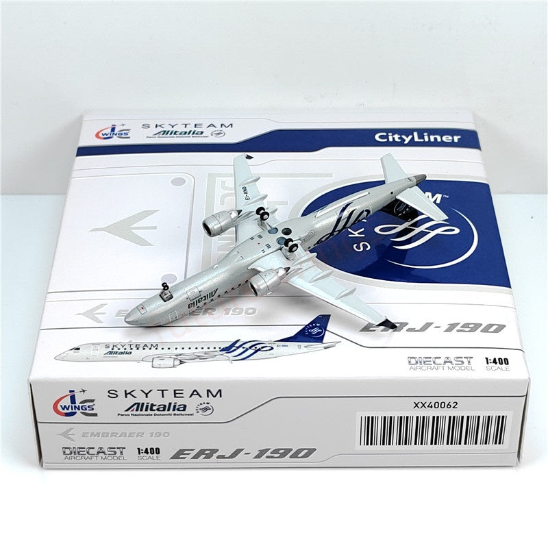1:400 JC Wings XX40062 Alitalia ERJ-190STD EI-RND "SKYTEAM"Aircraft Model+Free Tractor