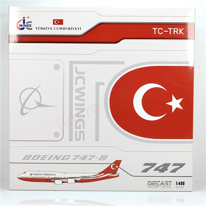 1:400 JC Wings LH4346 Turkey Gov B747-8 TC-TRK Aircraft Model+Free Tractor