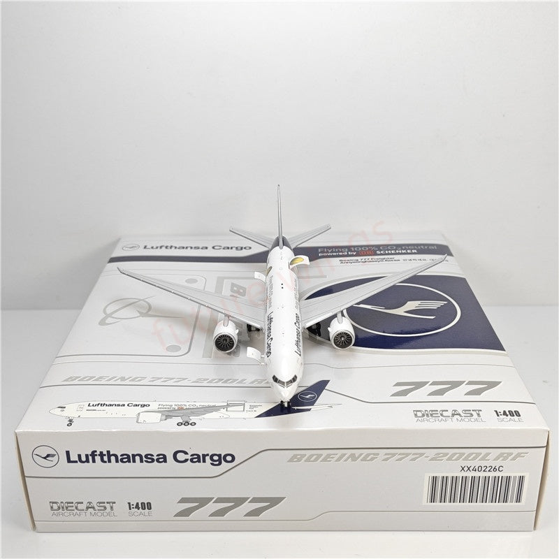 1:400 JC Wings XX40226C Lufthansa Airlines B777-200F D-ALFG Aircraft Model+Free Tractor