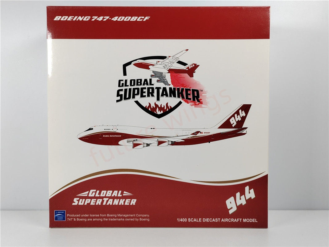 1:400 JC Wings XX4910 Global Super Tanker B747-400 N744ST Aircraft Model+Free Tractor