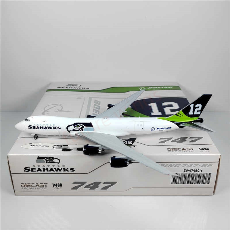 1:400 JC Wings  EW4748016 SeaHawks B747-8F N770BA Aircraft Model+Free Tractor