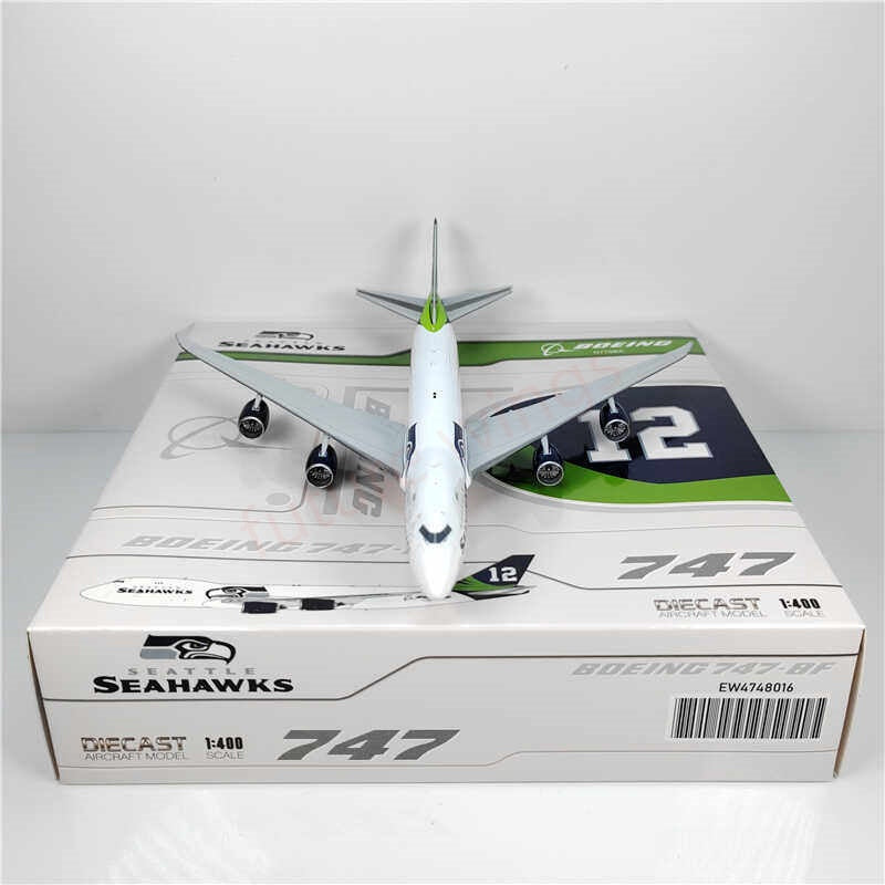 1:400 JC Wings  EW4748016 SeaHawks B747-8F N770BA Aircraft Model+Free Tractor