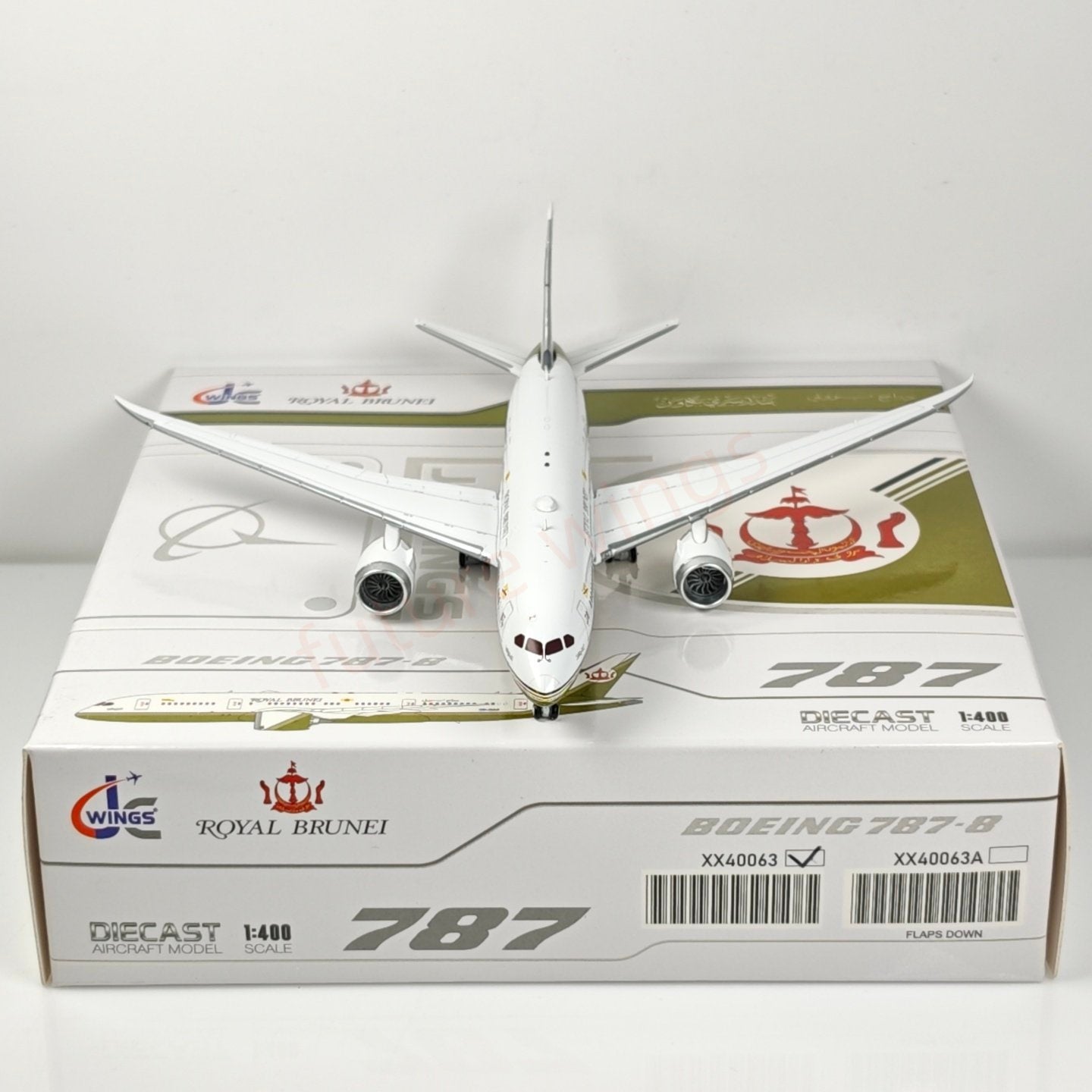 1:400 JC Wings XX40063 Royal Brunei B787-8 V8-OAS Airlines Aircraft Model+Free Tractor