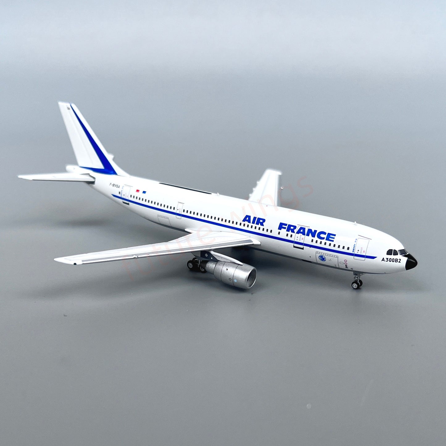 1:400 Yu Model YU30002 Air France A300B2 F-BVGA Aircraft Model+Free Tractor