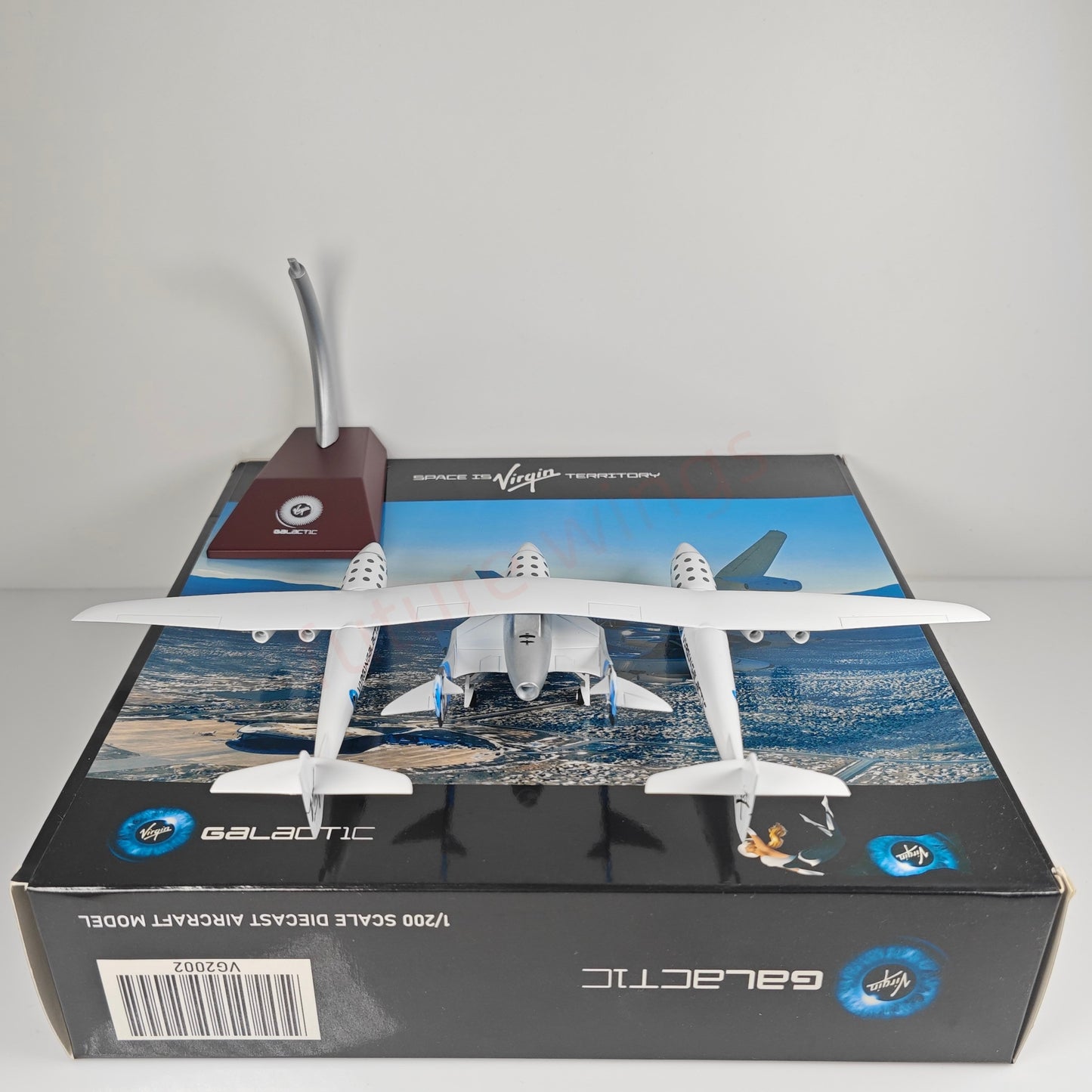 1:200 JC Wings VG2001 VG2002 Virgin Galactic Spaceship N348MS Diecast Aircraft Model