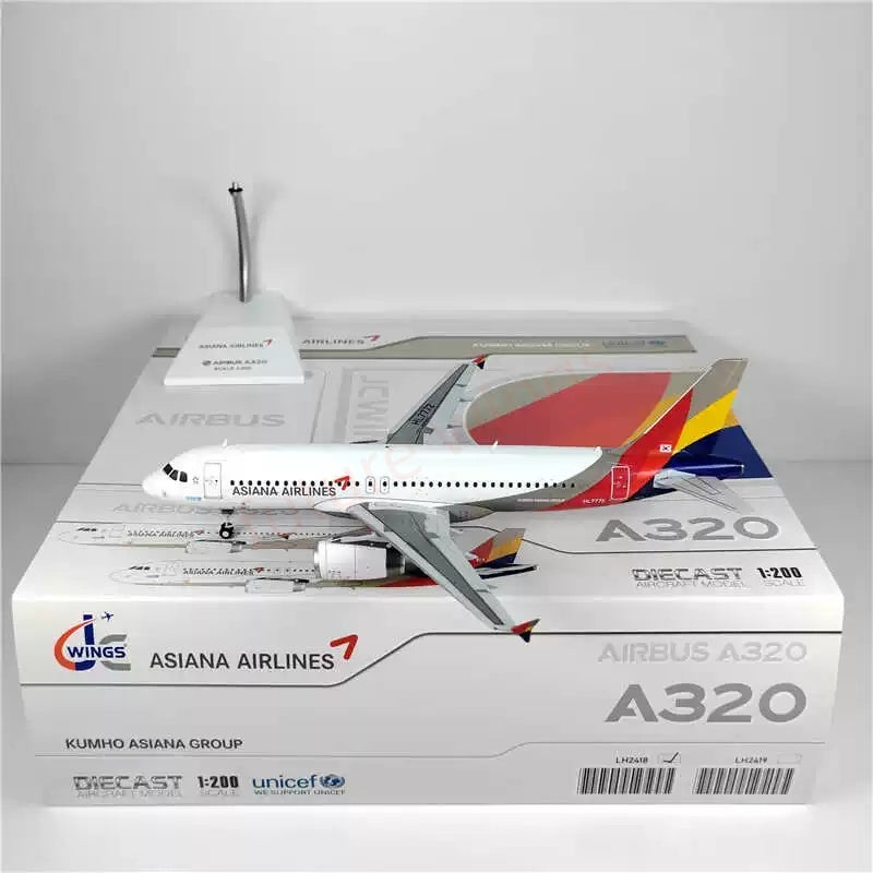 1:200 JC Wings LH2418 Asiana A320 HL7772 Diecast Aircraft Model